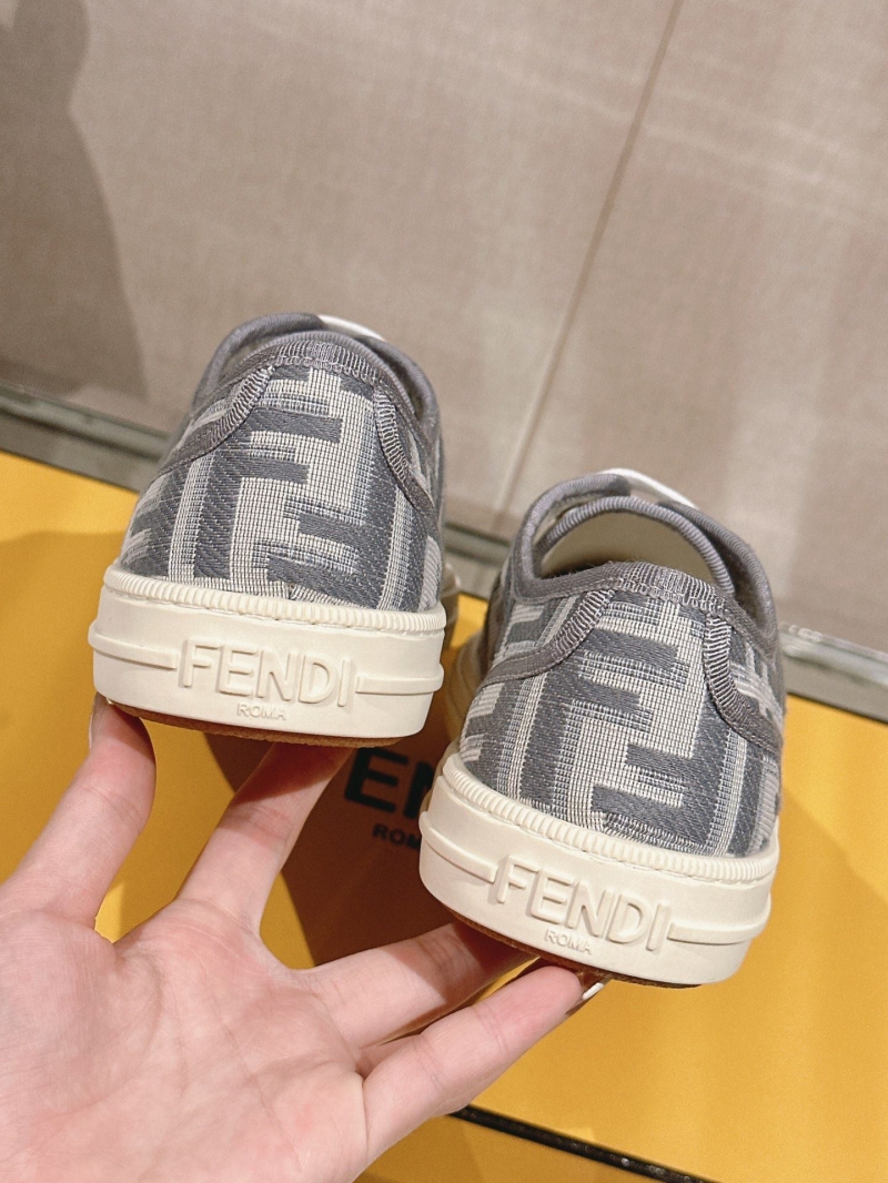 Fendi Casual Shoes